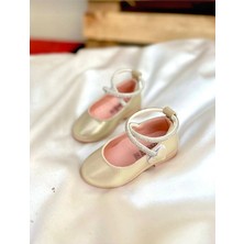 Stella Butik Kız Çocuk Bilekten Bağlamalı Cırtlı Babet