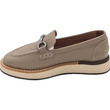 Günlük Kullanım Için Hakiki Deri Kadın Ayakkabı - Toka ve Saraç Işlemeli