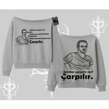 Çarpılır Mı? Çarpılmıştır. Kayık Yaka Sweatshirt