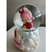 Bumelo Bavul ve Kız Büyük Boy Işıklı,müzikli  Püskürtmeli Kar Küresi