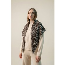 Kadın Üçgen Desenli Çift Yönlü Triko Şal