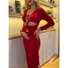 Moderie Butik Kadın Uzun Kollu Göğüs ve Göbek Dekolte Detay Sandy Midi Boy Elbise