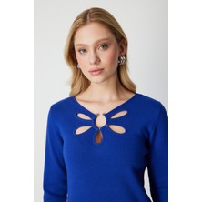 On Fashion On Yakası Pencereli Triko Kazak