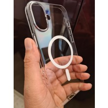 More Gsm iPhone 16 Uyumlu Magsafe Sararmaz Sert Pc Kılıf Ultra Ince Hafif Kristal Şeffaf Mika Arka Kapak