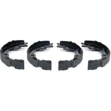 Bosch 0986487734 Pabuçlu Fren Balatası Arka Renault Koleos I 08> Nıssan X-Traıl Iı T31 07>13 Qashqaı 07>13 Pulsar 14> Juke 10> Toyota Yarıs 20> Rav 4 Iıı 06> Rav 4 Iv 12> 172X32 mm 44060CY025-46540420