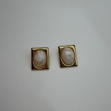 Mare Accessories Sedef Taş Detaylı Dikdörtgen Gold Küpe