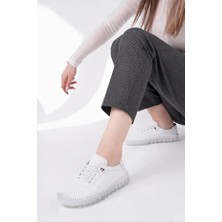 Tarçın Ayakkabı Hakiki Deri Beyaz Kadın Deri Casual Ayakkabı TRC62-8004