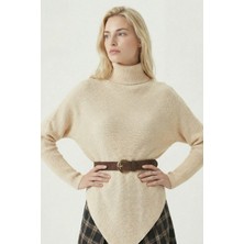 Happiness İstanbul Balıkçı Yaka Asimetrik Oversize Triko Kazak LDP0089 Krem
