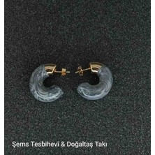 Şems Tesbihevi & Doğaltaş Takı Gri Mermer Desenli Altın Uçlu Kadın Küpe Modern Yarım Halka Model