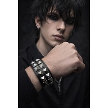 Metal Giyim 2 Sıra Büyük Piramit Detaylı Bileklik