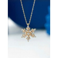 Çekirdek Jewelry 925 Ayar Gümüş Kamelya Çiçeği Kolye