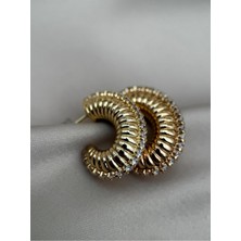 Luseda Gold Renk Zirkon Taşlı Tasarım Küpe