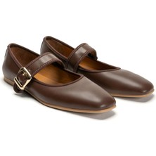 Emienza Felına Vegan Deri Altın Toka Detaylı Küt Burun Bayan Babet