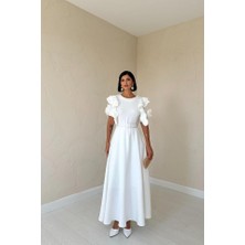 Beyaz Kolları Volanlı Kemerli Elbise