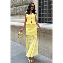 Yelekli ve Pilise Etekli Triko Takım 10001