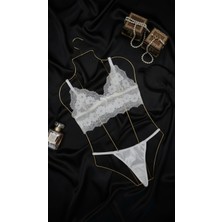 Noiverse Beyaz Dantelli Bralet String ve Saten Şort 3’lü Sütyen Takımı