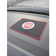 Stilix Garage Fıat Logolu Kaymaz Torpido Üstü Ped 20X13.5 cm