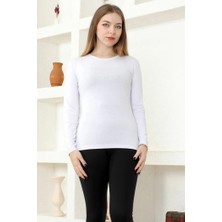 İntora Rahat ve Şık Uzun Kollu Bisiklet Yaka Likralı Viskon Penye Body Beyaz