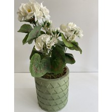 Rüzgâr Yapay Çiçekçilik Beton Saksıda Beyaz Sardunya