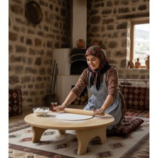 KAYEGG El Yapımı Ahşap Yer Sofrası, Hamur/yufka Açma ve Oklava/merdane Kullanımına Uygun Sarı Çam Ağacından
