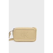 Calvin Klein Logolu Ayarlanabilir Askılı Çanta LV04F3220GRM0 Bayan Çanta LV04F3220G Rm0