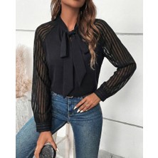 Moda Loris Kadın Uzun Kollu Reglan Kol Detaylı Tüllü Yakadan Bağlamalı Sandy Bluz