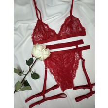 Rozenin Lingerie Yılbaşı Özel Kırmızı 3'lü Set Bant Detaylı Balensiz Bacak Aksesuarlı Sütyen Takımı