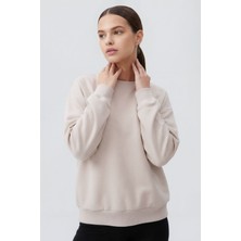 Bej Basic O Yaka Oversize Kadın Sweatshirt - 97053