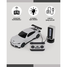 Let's Be Child Renkli Şarj İstasyonlu Uzaktan Kumandalı Işıklı Araba Beyaz