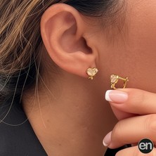 En Gümüş Damla Formda Sedefli Zirkon Kalp Küpe