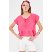 Armonika Kadın Fuşya Yarasa Kol Yakası Bağlamalı Eteği Fırfırlı Oversize Crop Bluz ARM-24Y001088