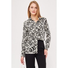 Armonika Kadın Beyaz-Siyah Desenli Uzun Kol Gömlek ARM-25K001040