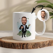 Patron Temalı Kişiye Özel Karikatürlü Kupa – Fotoğraftan Çizim, Özel Tasarım Hediye