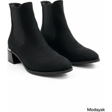 Modayak Florin Siyah Lastikli Süet Topuklu Gümüş Tokalı Yarım Bot