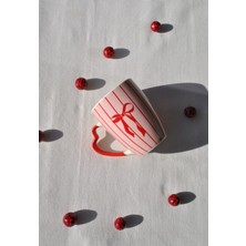 Qualitev 1 Adet Kurdeleli Kupa Seramik Çay Kahve Kupası 330 ml Kurdele Sevgililer Günü