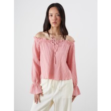 Lc Waikiki Yeni Sezon Bağlamalı Yaka Dokulu Oversize Müslin Bluz
