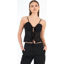 Nihanello Butik Bağcıklı Dantel Bluz