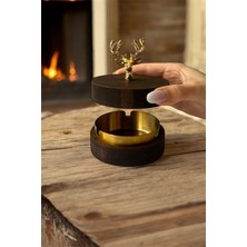 Gisvol Kapaklı Koyu Ahşap Geyik Figürlü Metal Iç Haznli Dekoratif Küllük Masa Üstü Küllük Koyu Gold Geyikli