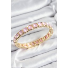 Lokiboo Pirinç Pembe Zirkon Taşlı Kare Model Gold Renk Lastikli Kadın Bileklik - Lisinya