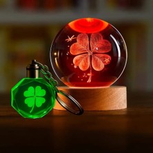 ForWhat Büro Ev Ofis Hediyesi Için Yonca Tasarımlı Renk Değiştiren Işıklı Anahtarlık Cam Küre