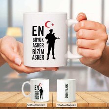 Asilmeydan Asker Silüetli Isme Özel Tasarım Kupa Bardak - Arkadaş ve Sevdiklerinize Hediyelik