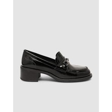 Cabani Hakiki Rugan Deri Siyah Tokalı Kadın Loafer Ayakkabı