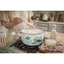 Yaprak Emaye Tencere 4 Litre 22 cm Çap Süt Yoğurt Çorba Tenceresi