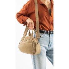 571 Collections Yumuşak Dokulu Ultra Hafif, Esnek ve Su Geçirmez Polyamid Kumaş Omuz ve Kol Çantası Vizon Model: (571-13-14H)