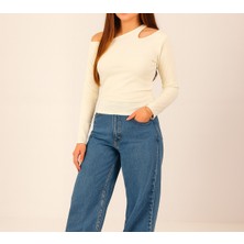 Alpaco Omuz Dekolte Detaylı Bluz