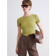 Lc Waikiki Yeni Sezon Bisiklet Yaka Dokulu Kadın Tişört