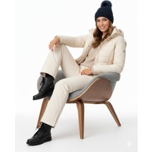 Ottoland Kadın Kışlık Kalın Ponponlu Bere Pamuklu Katlamalı Sıcak Tutar Esnek Rüzgar Geçirmez Rahat