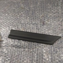 TŞT Fiat Uno Ön Çamurluk Bandı Sağ 1989-1995 (Oem No:  181890180)
