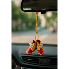 Belkıs Kırtasiye Araç Kokusu Ayakkabı Şekilli Deri Araba ve Oda Kokusu2 Adet