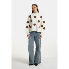 Shemall Luxury Kadın El Örgüsü Çiçek Detaylı Oversize Kazak